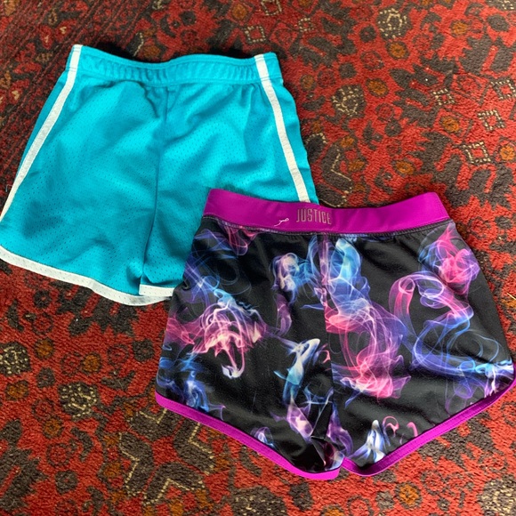 TWO PAIRS GIRLS JUSTICE SHORTS - Picture 2 of 4